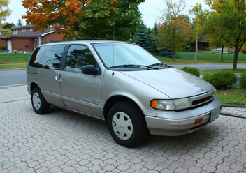 Wzmocnienie środkowe Nissan Quest V40 FL